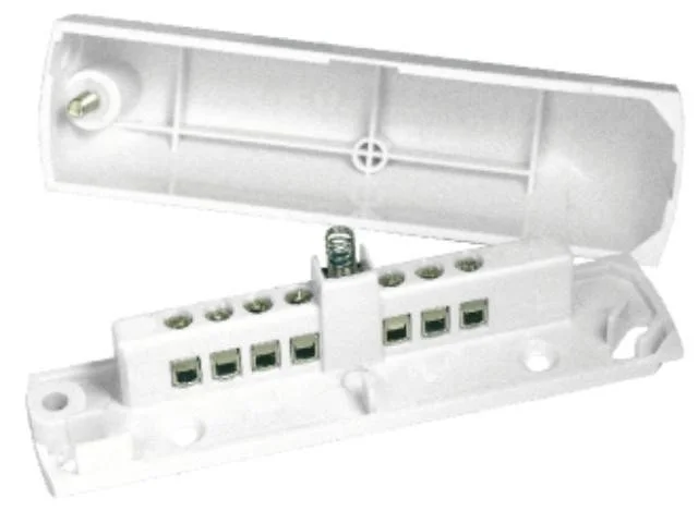 Caixa de Derivação – 8 Terminais e Micro-Interrutor, Branco. 93L x 25w x 25d IP52 e IK07 – EN3-JB10 – ELMDENE