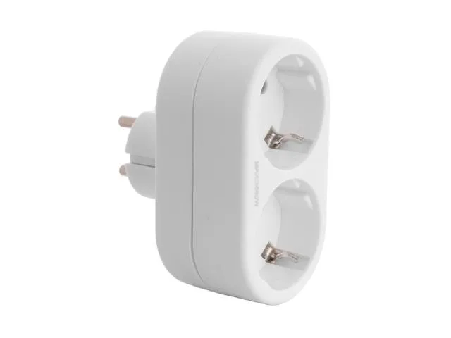 Adaptador duplo 2P + E, 16A 250V ~. Cor branca